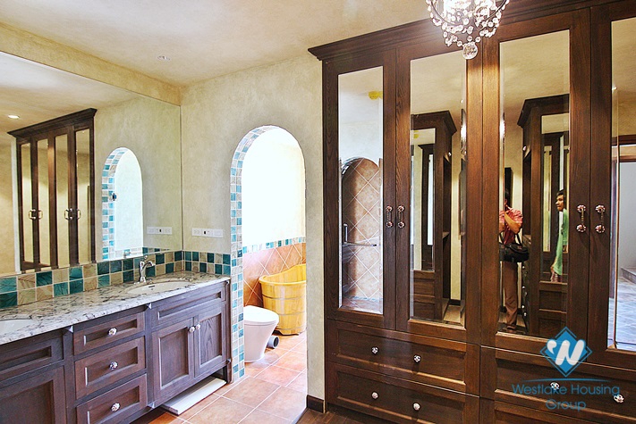 A Elegant and Modern 03 Bedrooms Duplex with lakeview for rent in Dang Thai Mai st, Tay Ho area.